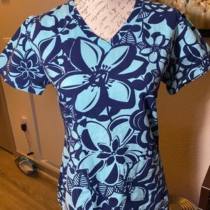 Grey’s Anatomy women’s scrub top. Size small. Very comfortable.